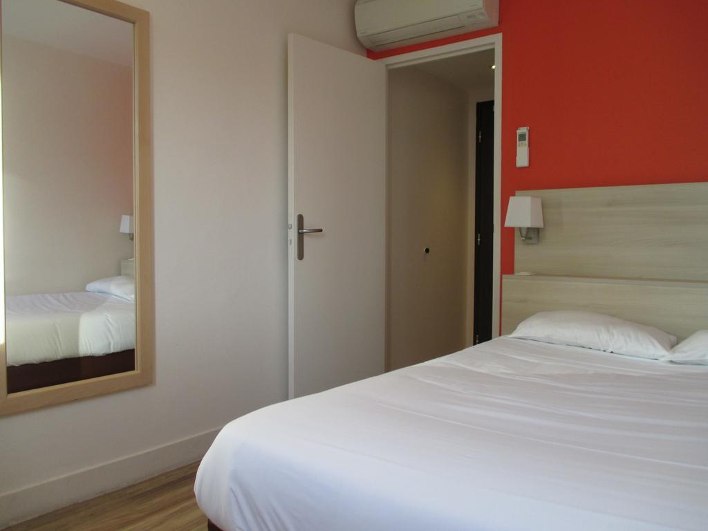 Hotel Montchapet Dijon Centre 객실 사진